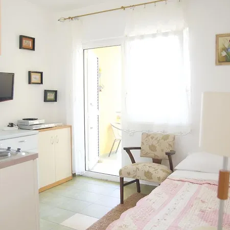 Ana & Nika Apartamento Ugljan